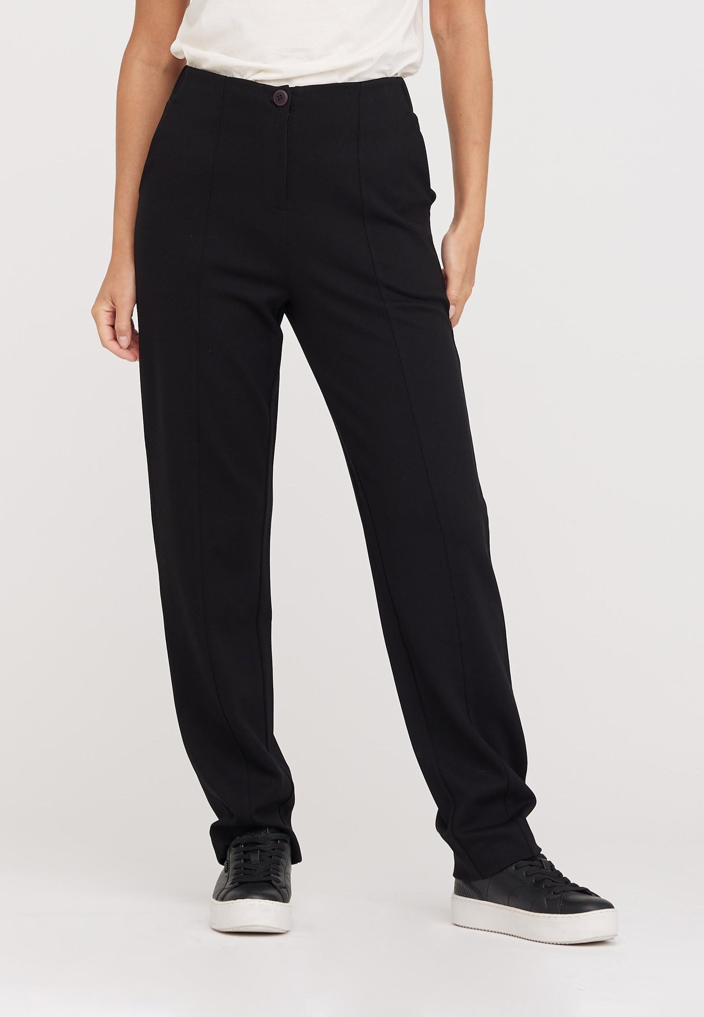 Diana Relaxed - Medium Length - Black