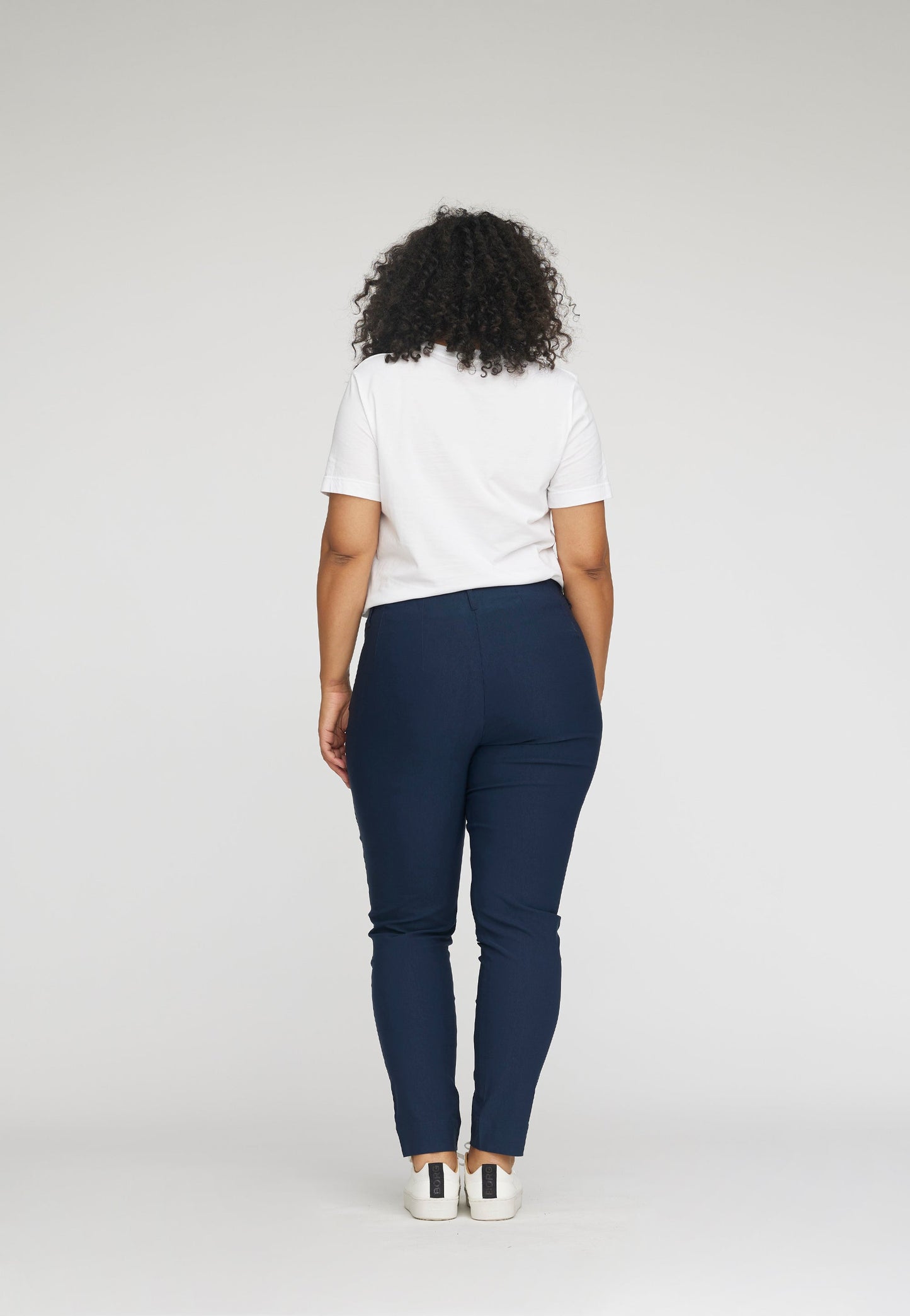 Kelly Regular - Medium Length - Navy