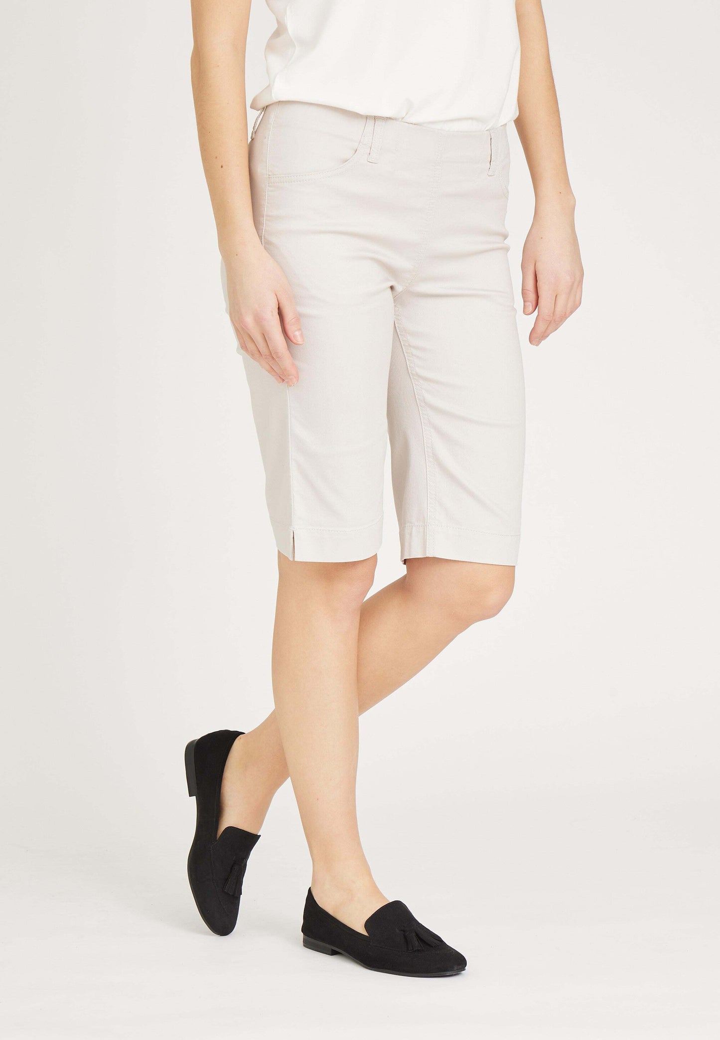 Kelly Regular Shorts - Grey Sand