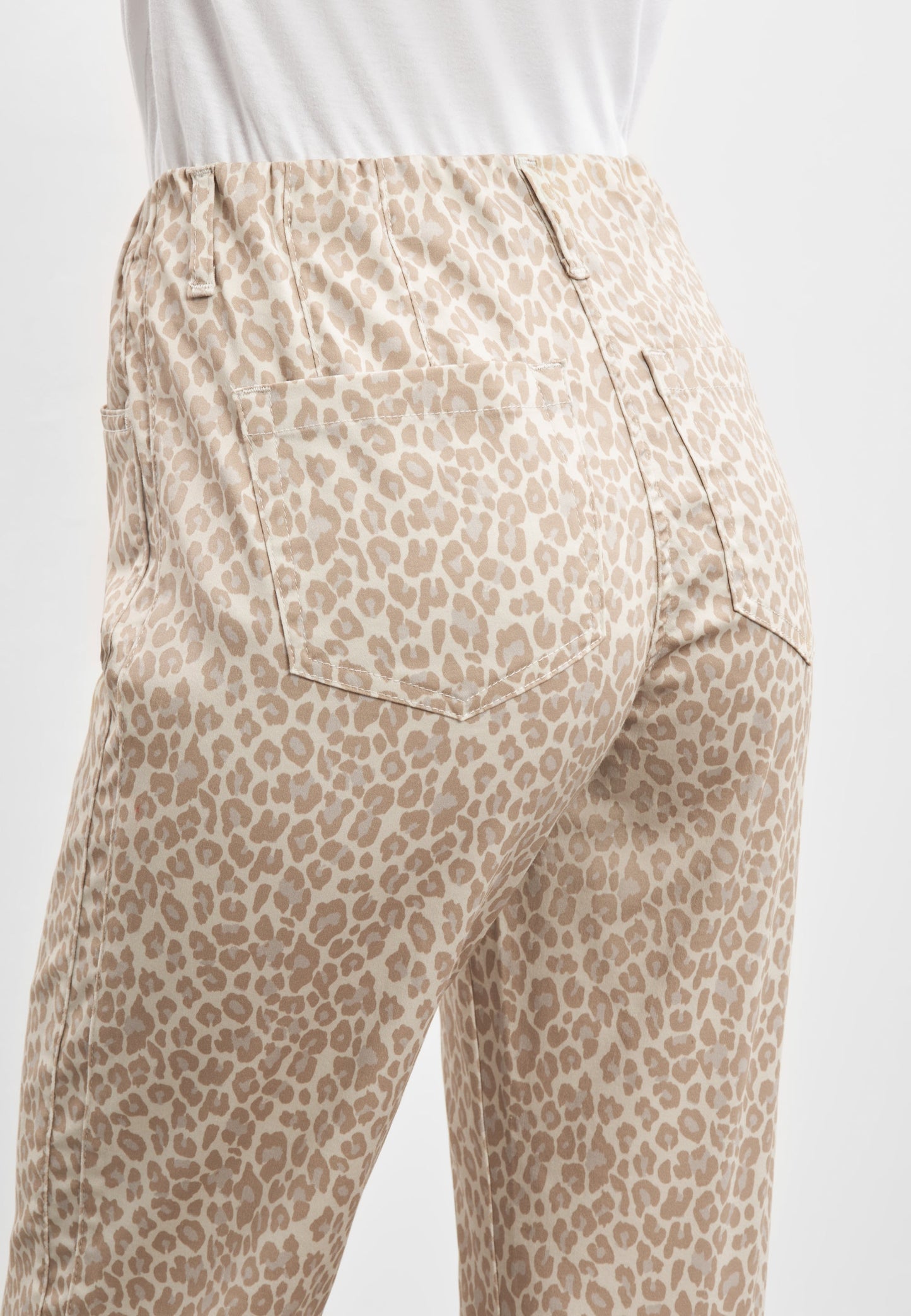 Patricia Pure Regular Crop - Birch Leopard