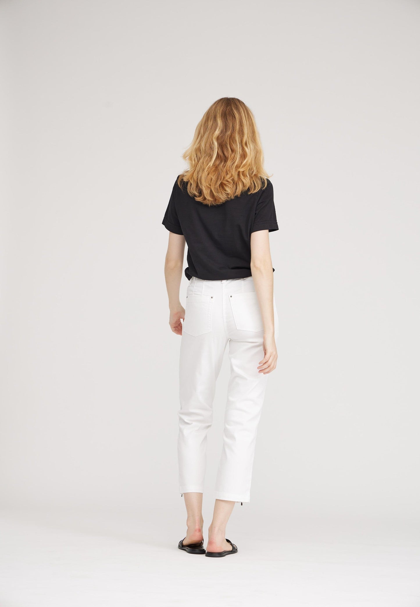 Piper Regular Crop - White